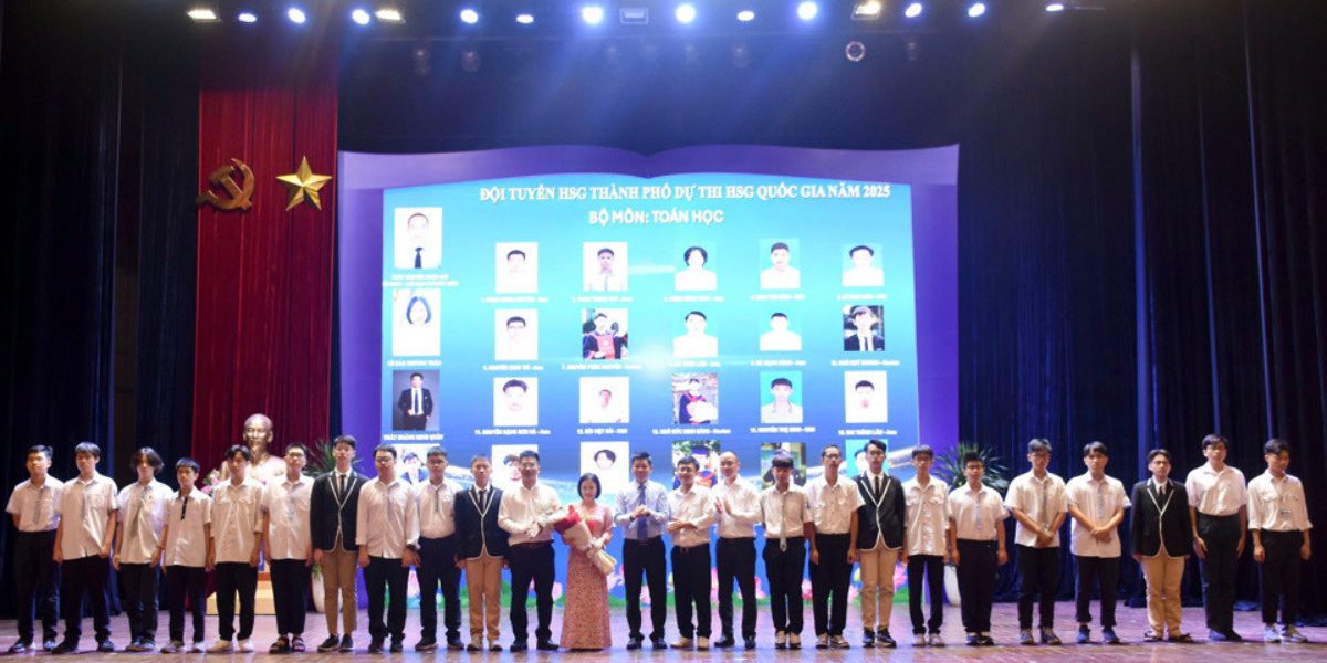 Thiết kế chưa có tên (1)