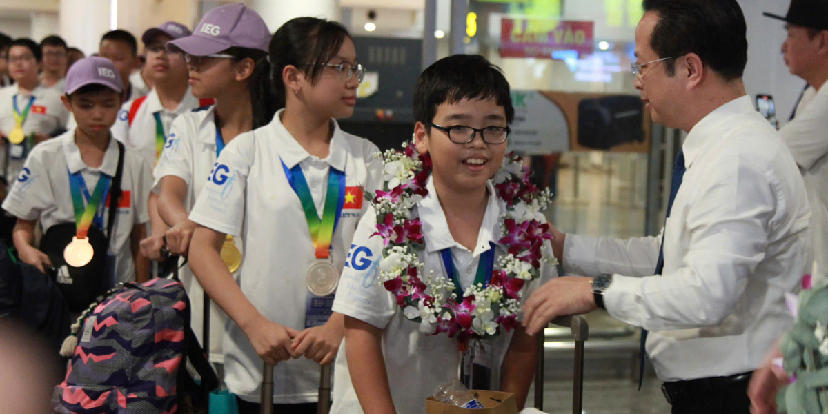 Thiết kế chưa có tên (12)
